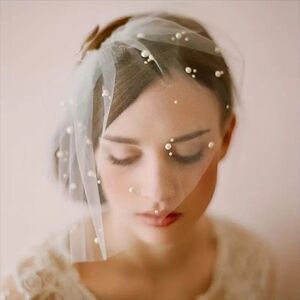Garricks Designs White Pearl-Embellished Bridal Veil Headband